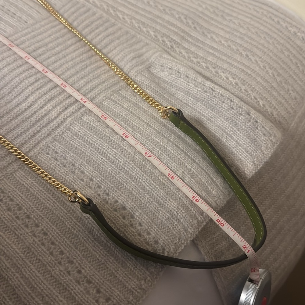 Michael Kors Elegant Green and Gold Crossbody Bag with Chain - Picture 11 of 11